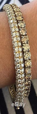$10.7K Roberto Coin Fantasia 4.5 Carats Fancy Diamond Bangle Bracelet