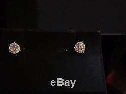 18k Authentic Roberto Coin Cento Vvs Clarity H Color Diamond Stud Earring
