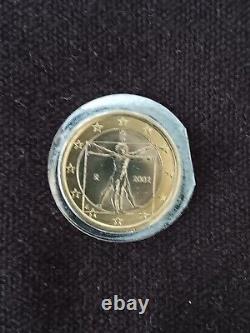 2002 Italy 1 Euro Coin Uncirculated Pristine Condition (1st map)