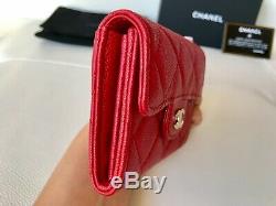 2019 Chanel Red Caviar Leather Gold Hw Snap O-coin CC Credit Card Case Wallet
