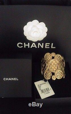 Auth. 15k Nwt Chanel $1375 Gold Coin Medallion CC Cuff, Classic Bracelet, Bangle