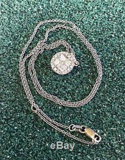 Authentic Roberto Coin baguette and round diamond necklace pendant 18k. 71ct F SI