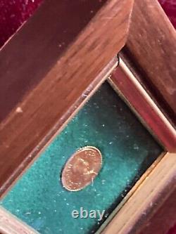 RARE VINTAGE wood frame 8K Solid Gold COIN miniature Gold Queen Elizabeth II