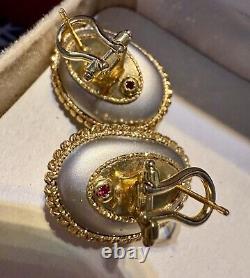 ROBERTO COIN 18K Gold Oval Earrings Omega Backs With Signature Gems In The Back
