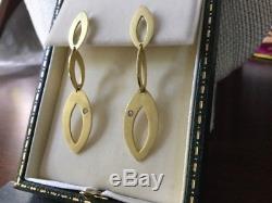 ROBERTO COIN Oval Twist Earrings, 18k Matte Yellow Gold with Diamond Accent