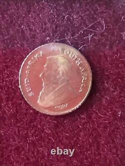 Rare vintage lot 8K solid gold coin with wonderful frame in total 5 pieces