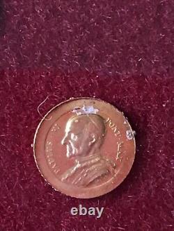 Rare vintage lot 8K solid gold coin with wonderful frame in total 5 pieces
