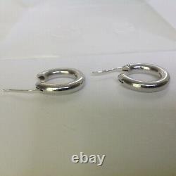 Roberto Coin 18K Perfect White Gold Oval Hoop Earrings