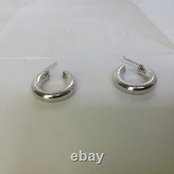 Roberto Coin 18K Perfect White Gold Oval Hoop Earrings