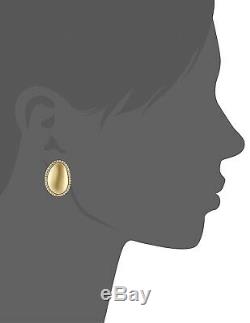Roberto Coin 18K Yellow Gold Pebble Satin Oval Elegant Post Stud Earrings