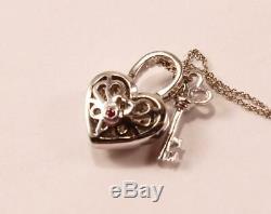 Roberto Coin Heart And Key 18k White Gold Diamond Lock Necklace Pendant