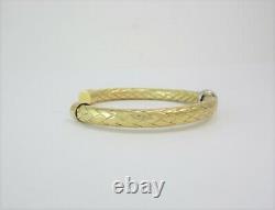 Stunning Roberto Coin Primavera Collection Diamond 18k Yellow Gold Cuff Bracelet