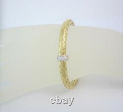 Stunning Roberto Coin Primavera Collection Diamond 18k Yellow Gold Cuff Bracelet