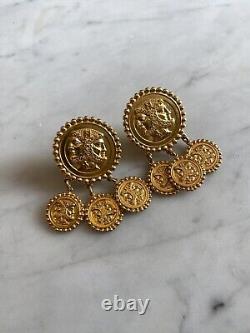 Vintage Fendi Italy Gold Tone Roman Head Coin Dangle Clip On Earrings